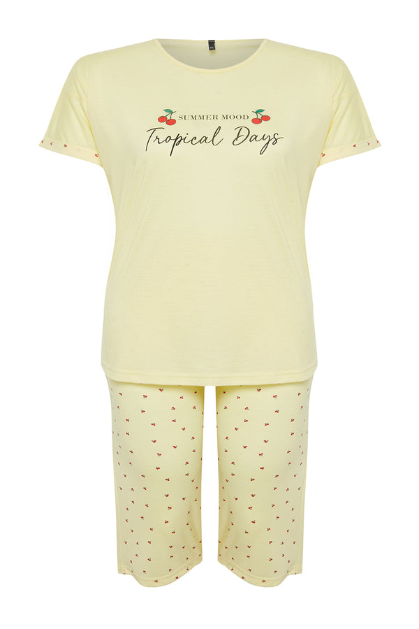 Trendyol Curve Women's Lila Slogan Short Regular Fit Plus Size Pajamas Set