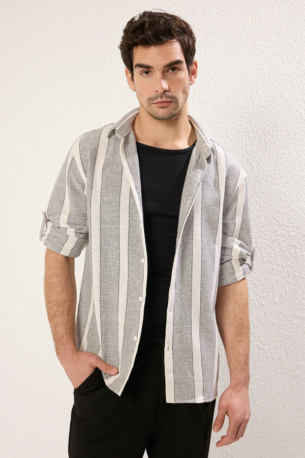 Man Men's Striped Short Regular Shirt