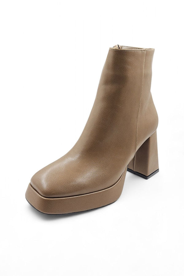 Trendyol Shoes Women's Boots & Booties