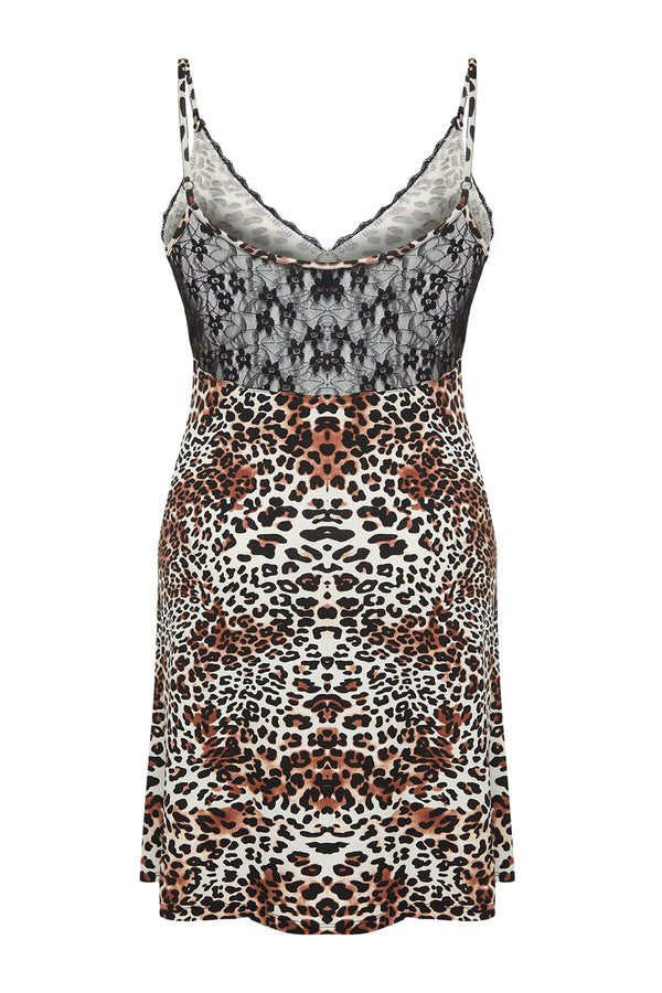 Trendyol Curve Women's Leopard Mini Sleeveless Regular Fit Plus Size Nightgown
