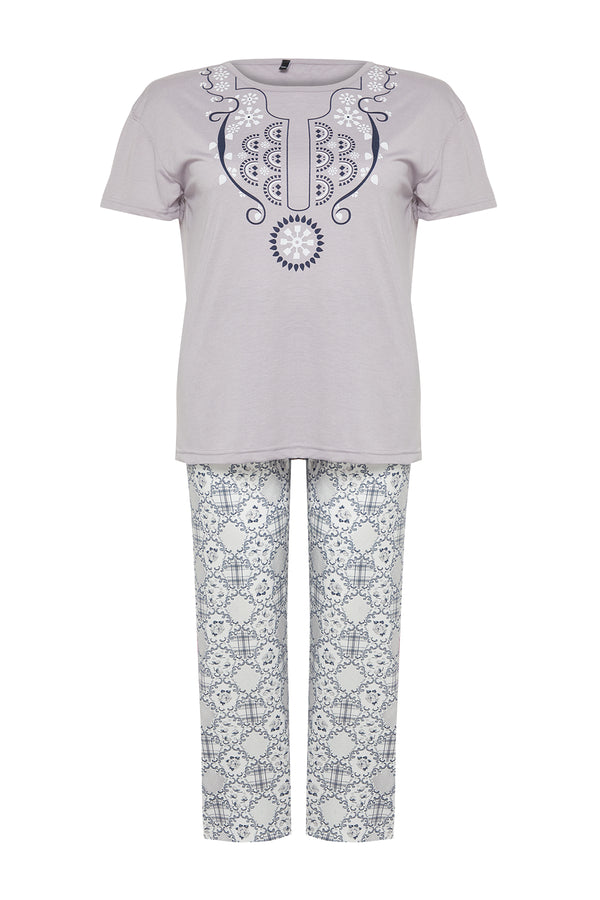 Trendyol Curve Kadın Geometrisches Muster Kısa Düzenli Uyum Artı Boyut Pijama Seti