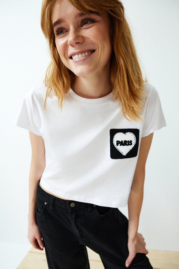 Trendyolmilla Women's Herz Short Fitted T-Shirts