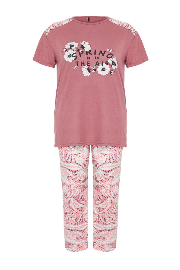 Trendyol Curve Kadınlar Pembe Çiçek Kısa Düzenli Uyum Artı Boyut Pijama Seti