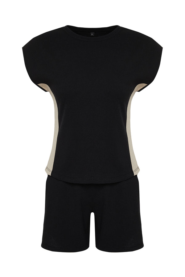Trendyolmilla Kadın Siyah Renk Bloğu Kısa Salon/Ev Düzenli Pijama Seti