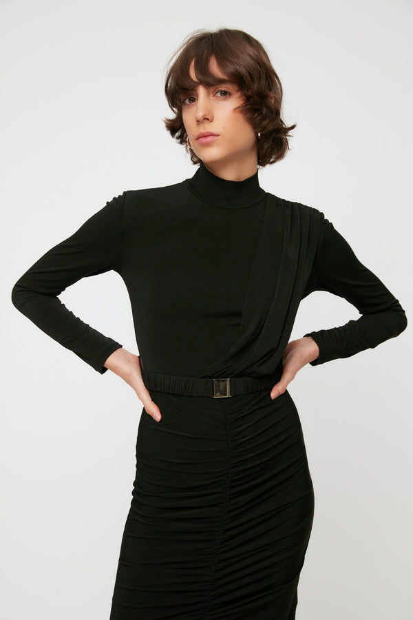 TRENDYOLMİLLA Stand Collar Belted Knitted Dress TWOAW22EL0434