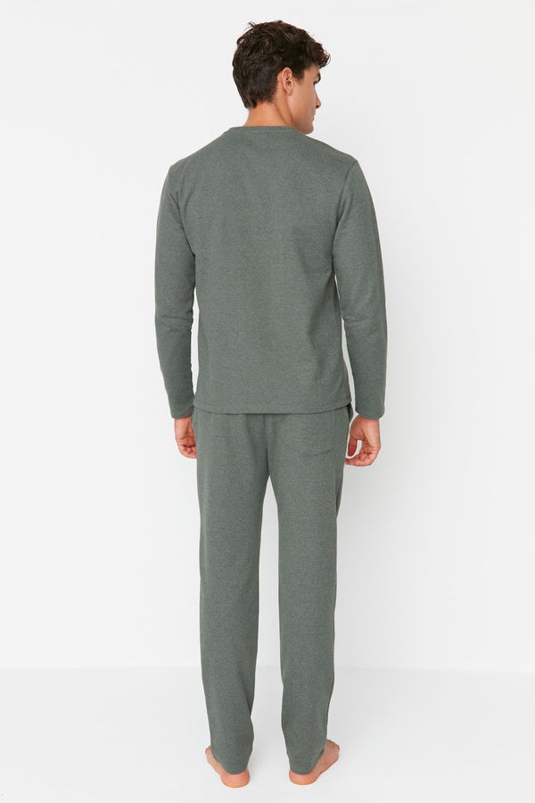 Trendyol Man Men's Slogan Printed Regular Fit 2 Yarn Knitted Pajamas Set Tmnaw23Pt00007