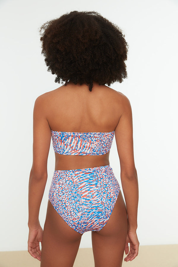TRENDYOLMİLLA Leopard Pattern High Waist Bikini Set TBESS22BT0018