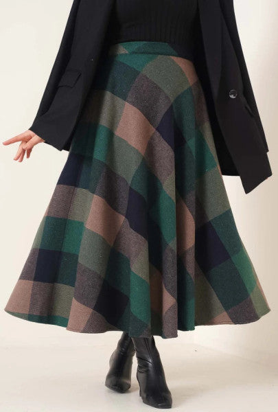 Plaid Pattern Flared Skirt Khaki