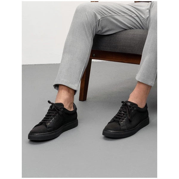 Knitted Black Lace-Up Men's Sneakers