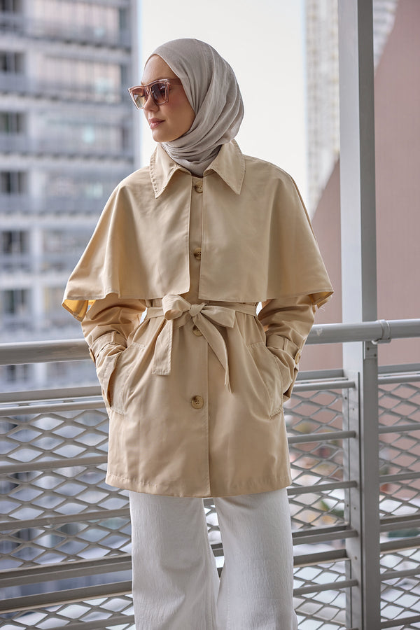 Short Trench Coat With Epaulette Detail On Shoulders İn Beige