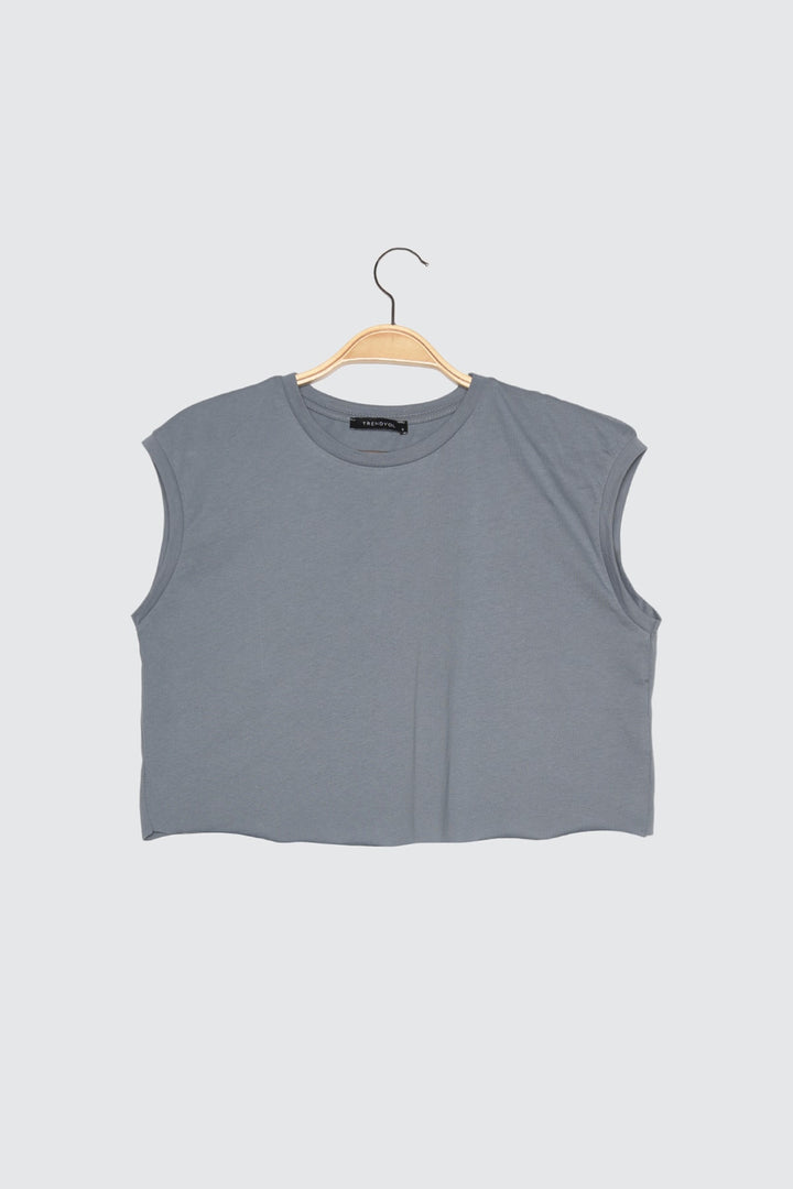 Shirts & Tops |  Trendyolmilla Sleeveless Crop Knitted T-Shirt Twoss21Ts0885.
