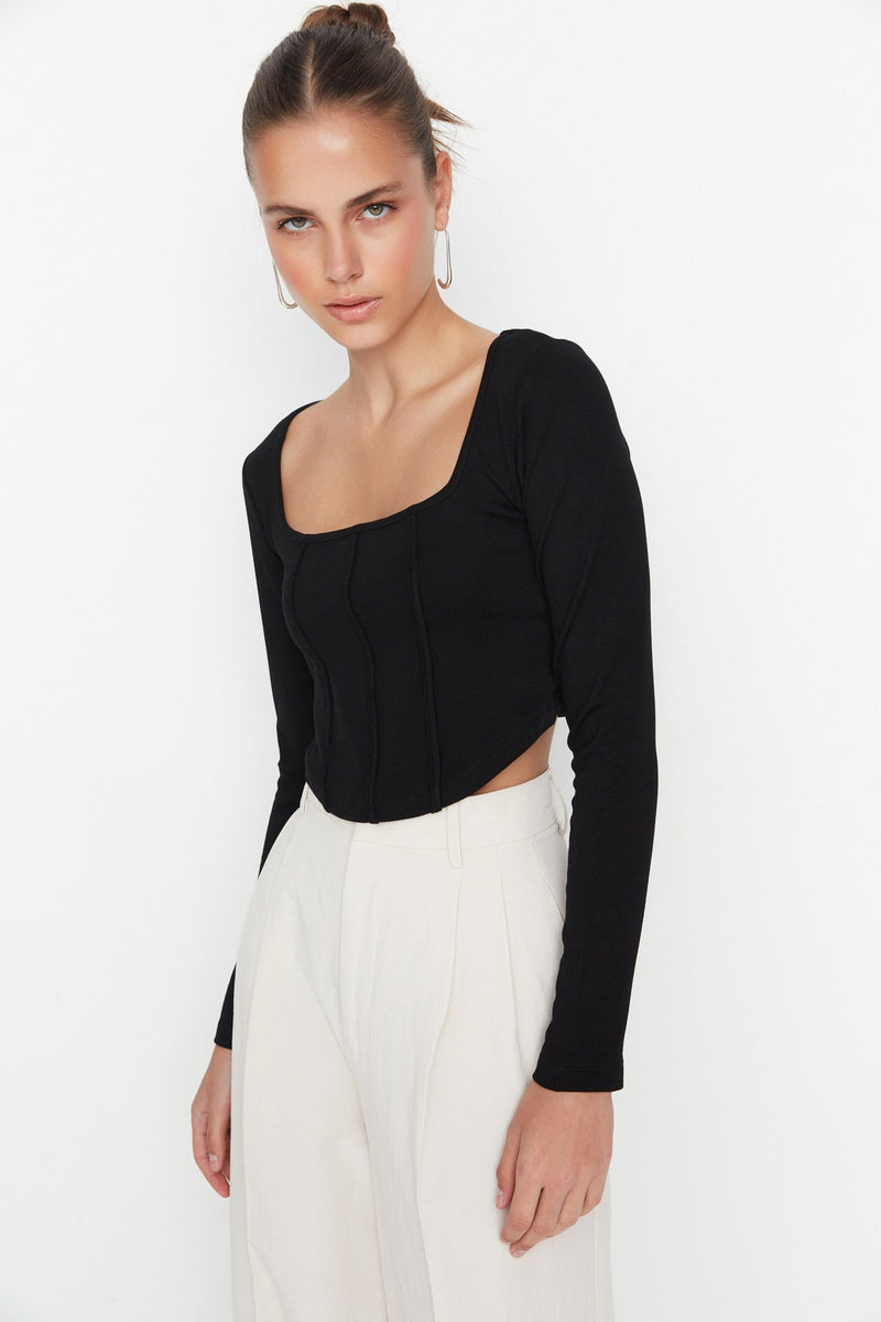 Trendyolmilla Square Neck Rib Detailed Crop Knitted Blouse Twoaw23Bz00151