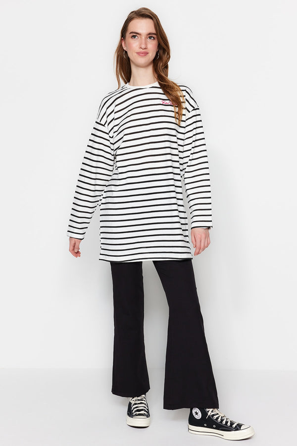 Trendyol Modest Striped Embroidery Detailed Knitted Tunic Tctss23Uk00034