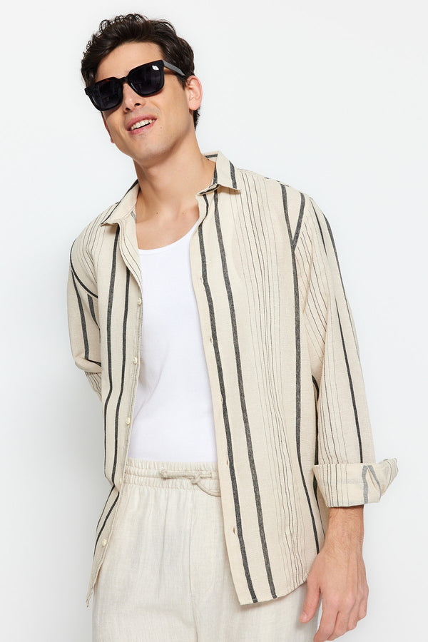 TRENDYOL MAN Men's Premium Special Collection Regular Fit Striped Shirt TMNSS23GO00056