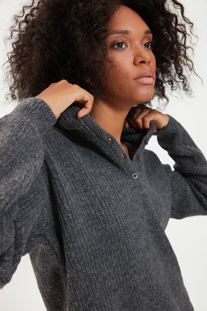 Knitted Vest |  Trendyolmilla Hooded Knitwear Sweater Twoaw21Kz0410.