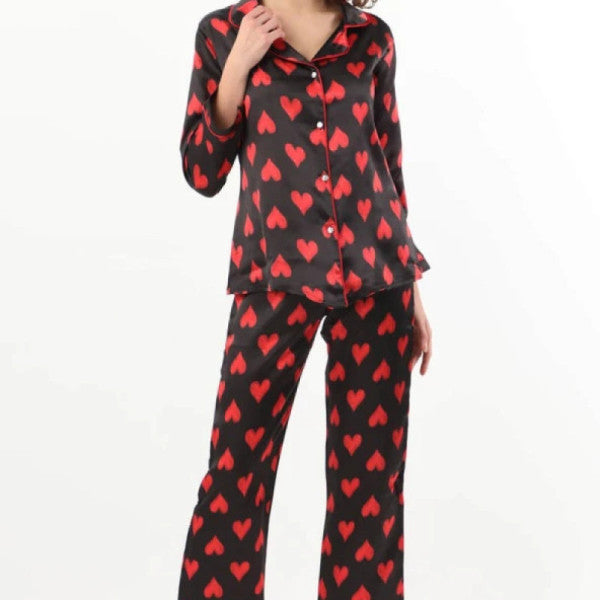 Women's Heart Patterned Pajama Set Black