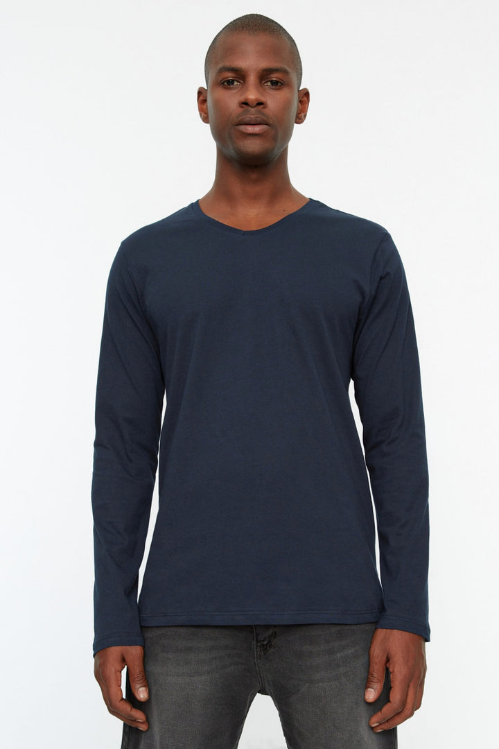 Shirts & Tops |  Trendyol Man Men Regular Fit V Neck Long Sleeved T-Shirt Tmnaw21Ts0198.