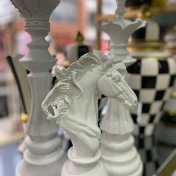 Chess Set King Queen Horse White 3 Piece Trinket