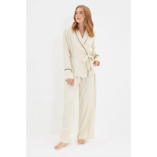 Trendyolmilla Piping Detailed Viscose Woven Pajamas Set Thmaw22Pt1109