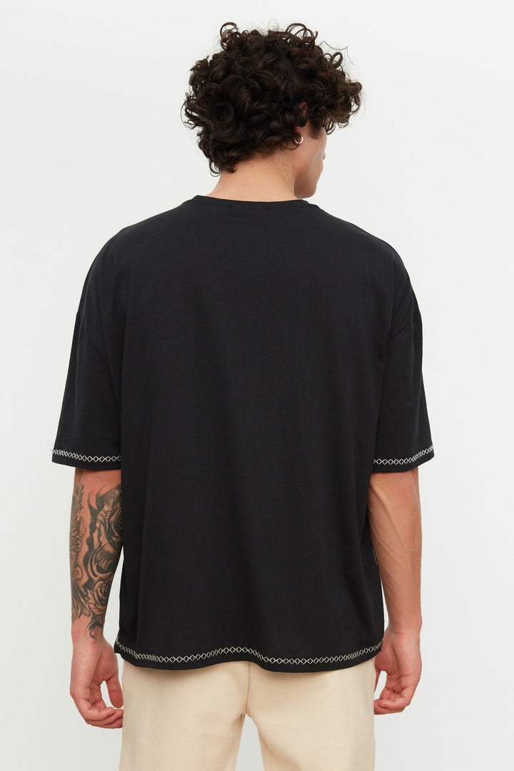 Shirts & Tops |  Trendyol Man Men's Oversize Fit 100% Cotton Crew Neck Short Sleeve Embroidered Tshirt Tmnss21Ts1888.