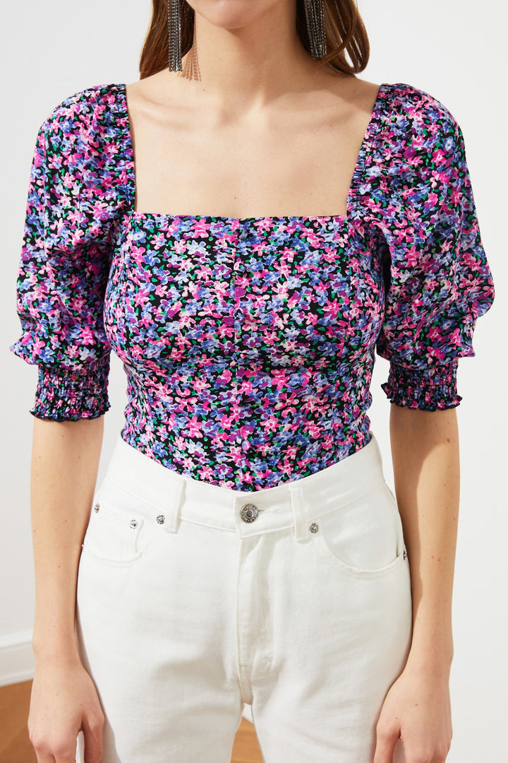 Skirt Suits |  Trendyolmilla Multicolor Floral Print Square Neck Crop Blouse Twoss21Bz1165.