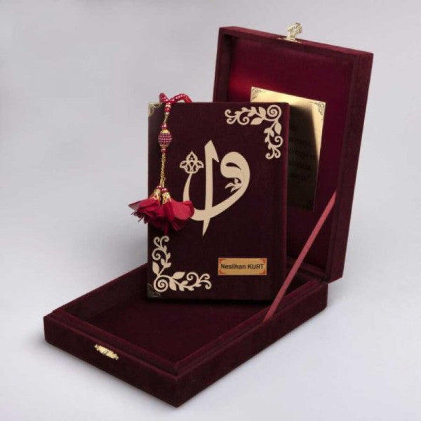 Prayer Beads + Quran Gift Set (Rahle Size, Plaque Boxed, Claret Red)