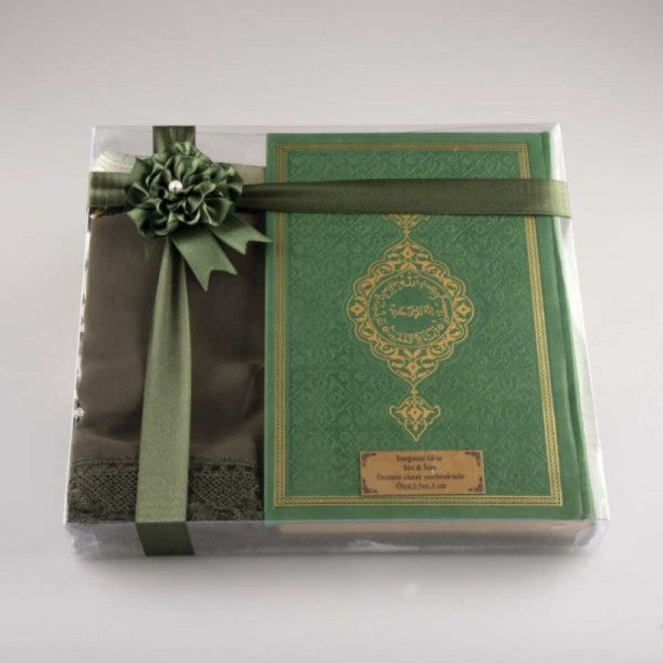 Shawl + Prayer Mat + Prayer Beads + Quran Gift Set (Medium Size, Green)